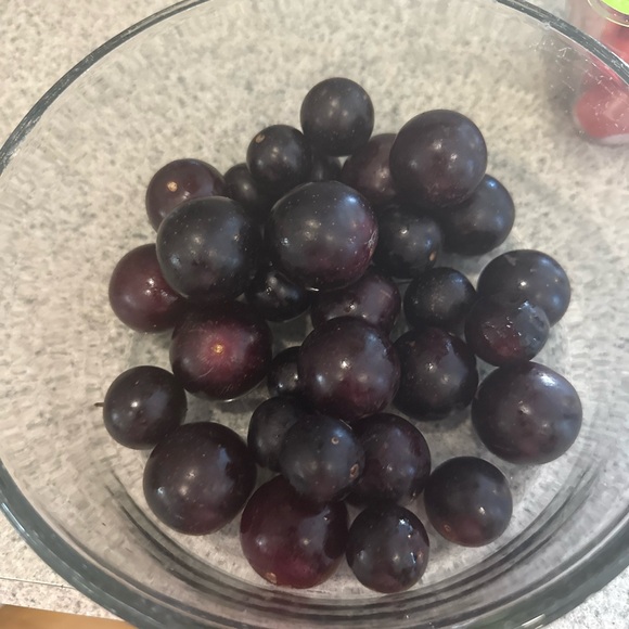 Meet your Posher, Anandrea - Picture 1 of 2